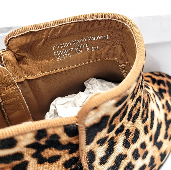 Boston Design Studio Leopard Cheetah Animal Print Booties Boots Shoes - Picture 7 of 8